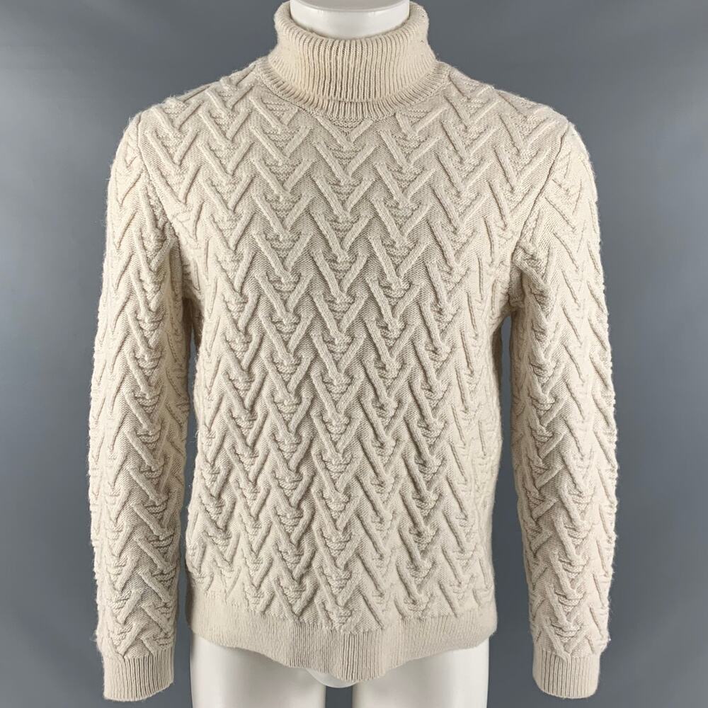 VINTAGE Size M Cream Knit Turtleneck Sweater